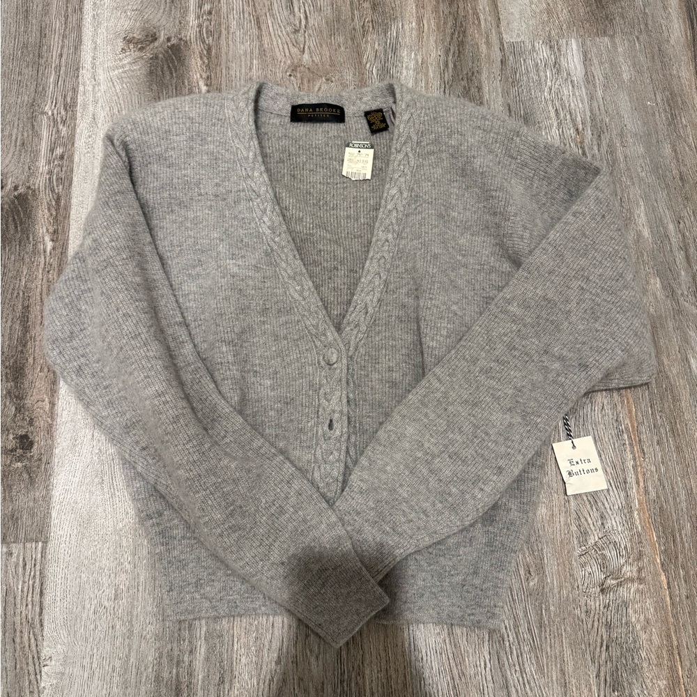 VTG NWT Dana Brooke Lambswool Gray Cardigan Sweater